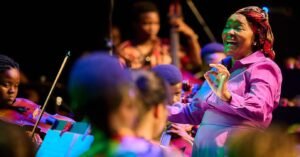 Xiquitsi aborda história da música – Jornal…