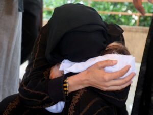 ‘Lágrimas e tristeza’: Dia das Mães em Gaza marcado pelo luto