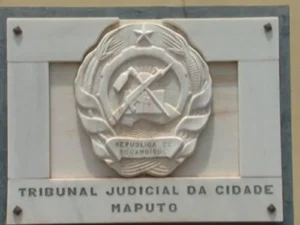 Juiz decreta prisão preventiva de funcionários das Finanças por esquema de extorsão no Tesouro