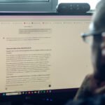 Folha e UOL assinam acordo inédito no Brasil com OpenAI para alimentar o ChatGPT