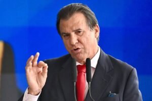 Brasil abre 85 mil vagas de trabalho formal em abril, pior resultado desde 2020, diz Caged
