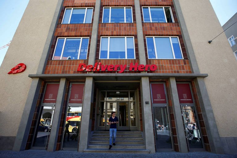 Uber oferece 10 bilhões de euros para comprar empresa de delivery Hero