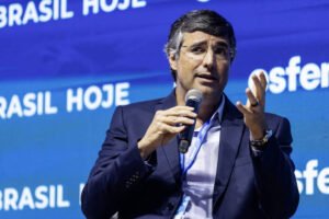 Como pode 20% do mercado de combustível ser informal? O que preocupa é a milícia, diz dono do BTG
