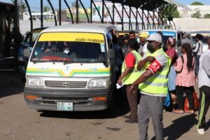 Crise nos Transportes: Operadores Paralisam Maputo e Exigem Reajuste de Tarifas