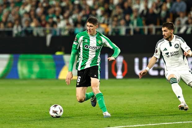 Atenção Sporting: Altimira complica-se e espanhol está mais longe de Alvalade
