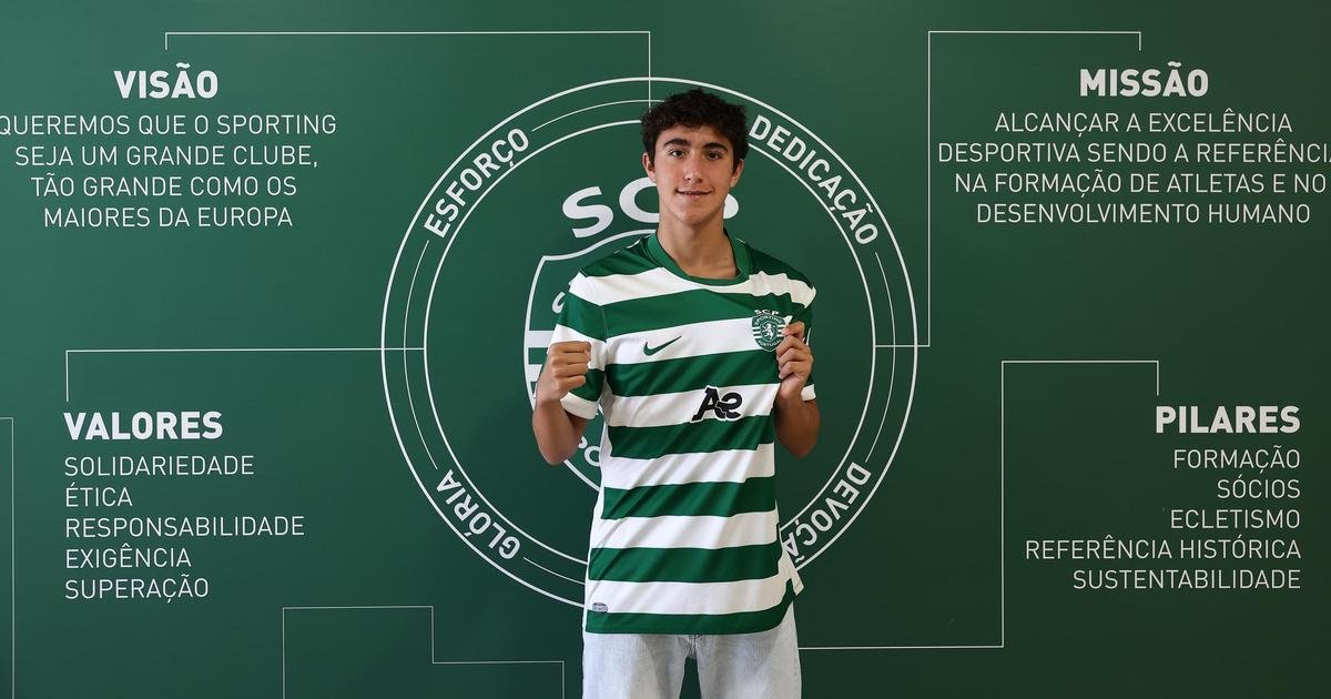 Sporting assina contrato de formação com Rodrigo Costa