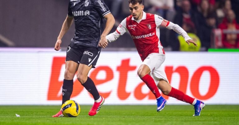 V. Guimarães: Diogo Sousa antecipa-se na despedida