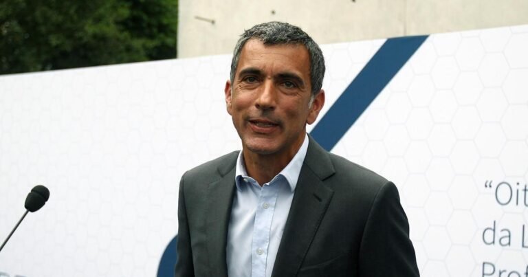 António Miguel Cardoso despede-se do V. Guimarães: «Deixámos o clube mais forte»