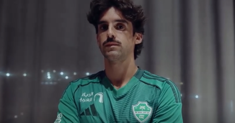Mercado Sporting: «Orgulhoso por me juntar ao Al Ahli», confessa Trincão