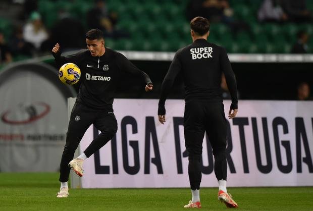 Mercado: Sporting resolve um ‘problema’ e coloca central na Sérvia