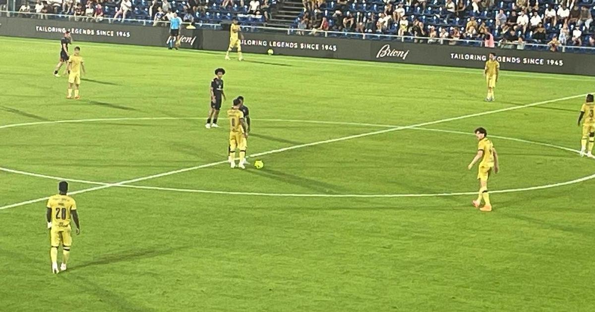 Famalicão de grande nível frente ao Crystal Palace