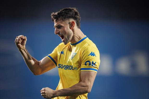 V. Guimarães: conhecido do futebol português (com passagens por Barcelona e Juventus) é alvo