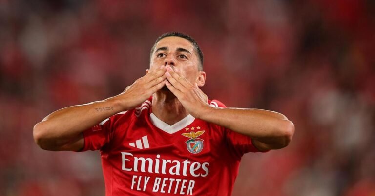 Adeus Benfica: Tiago Gouveia esperado este fim de semana no México