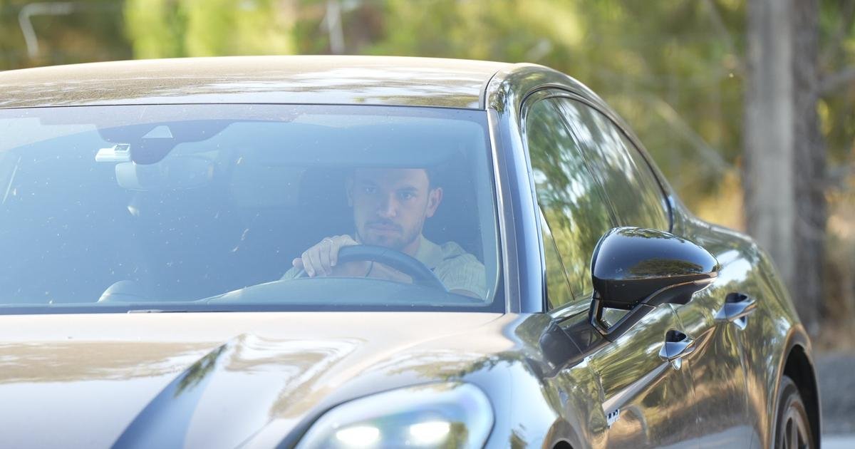 Sporting: Rui Borges chegou primeiro para receber jogadores (fotos)