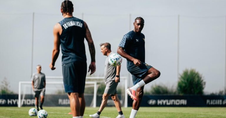 Famalicão: Ibrahima Ba é... 'reforço'