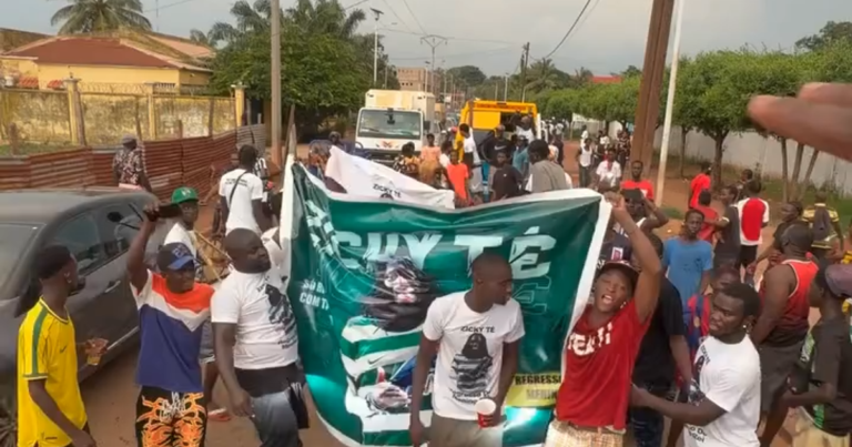 Zicky Té, rei em Bissau