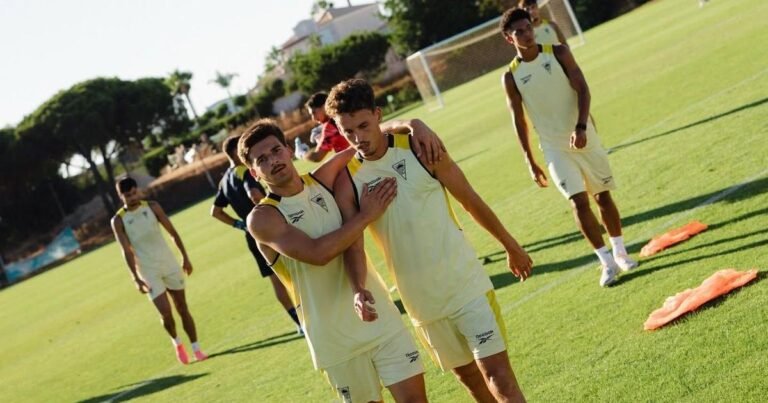 Estoril: Vasco Matos volta a testar equipa