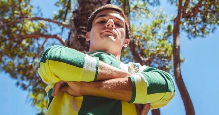 Mercado oficial: Rio Ave oficializa médio ex-Benfica e tem internacional eslovaco debaixo de olho