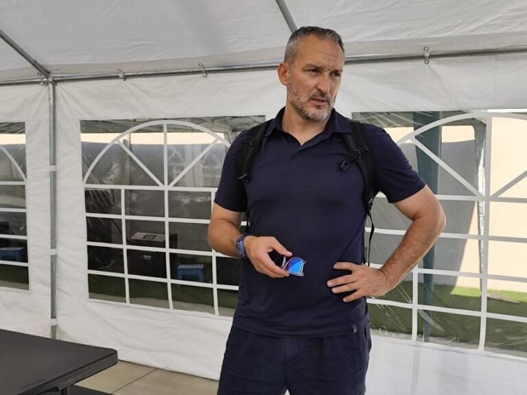 Campeão do mundo 'dá' casa ao Famalicão em Itália