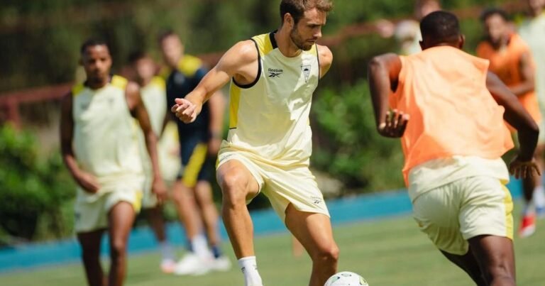 Estoril: Vasco Matos já pôs a bola a rolar antes de rumar ao Algarve (fotos)