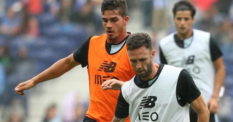 Foi colega de André Silva no Dragão e não tem dúvidas: «Tem golo e mobilidade»