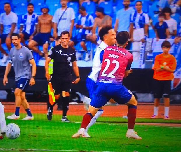 FC Porto-Torreense: ficou um penálti por assinalar