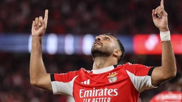 Benfica arrasa Casa Pia por 7-0 e Pavlidis assina hat-trick numa noite de sonho