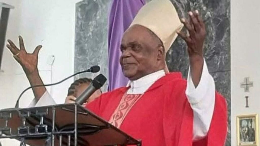 Moçambique - Faleceu Dom Januário Machaze, Bispo...